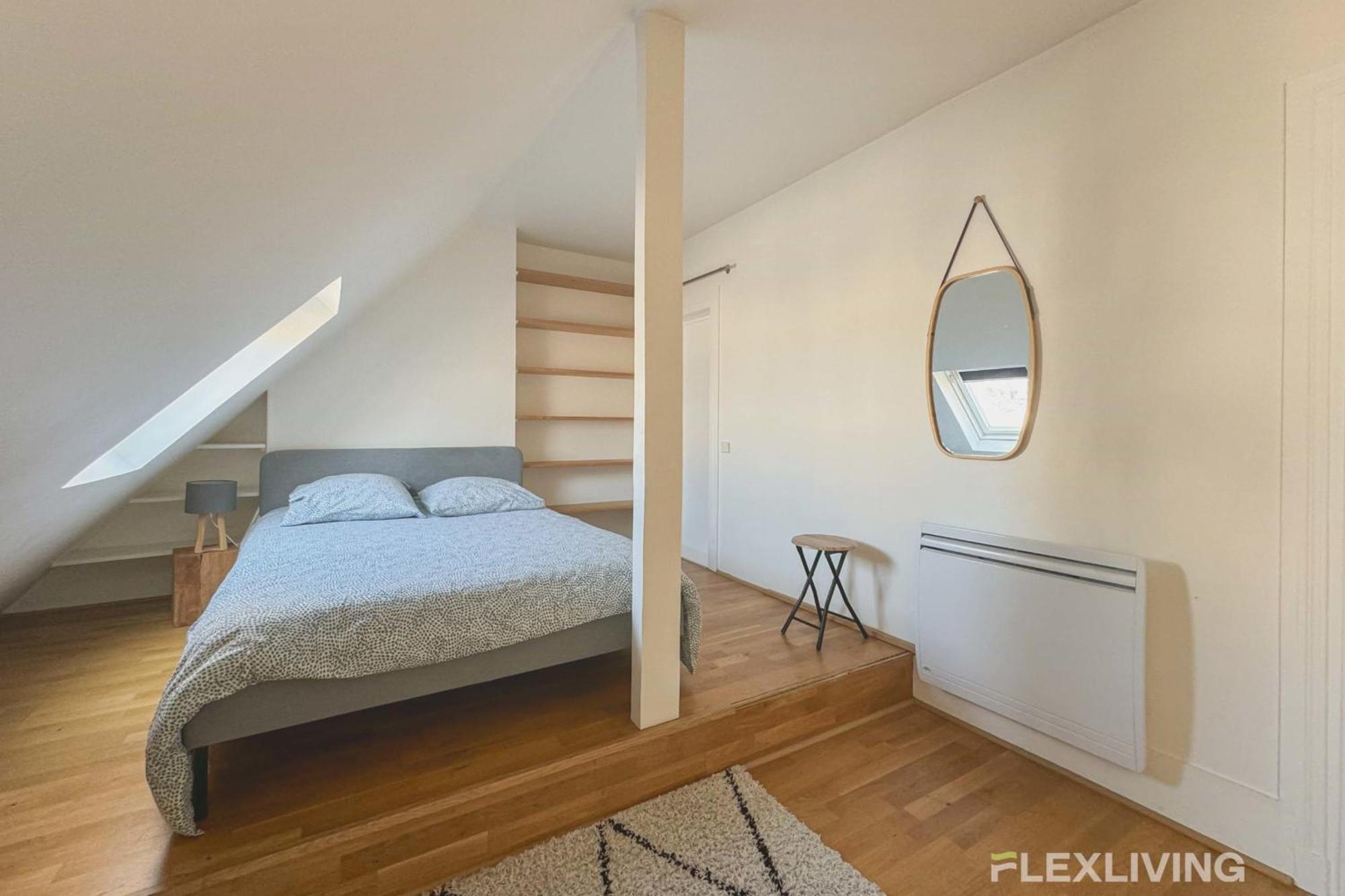 Flexliving - - Bausset *