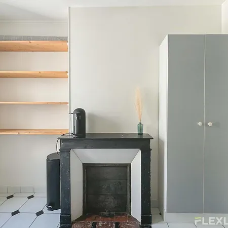 Flexliving - - Bausset * Parigi